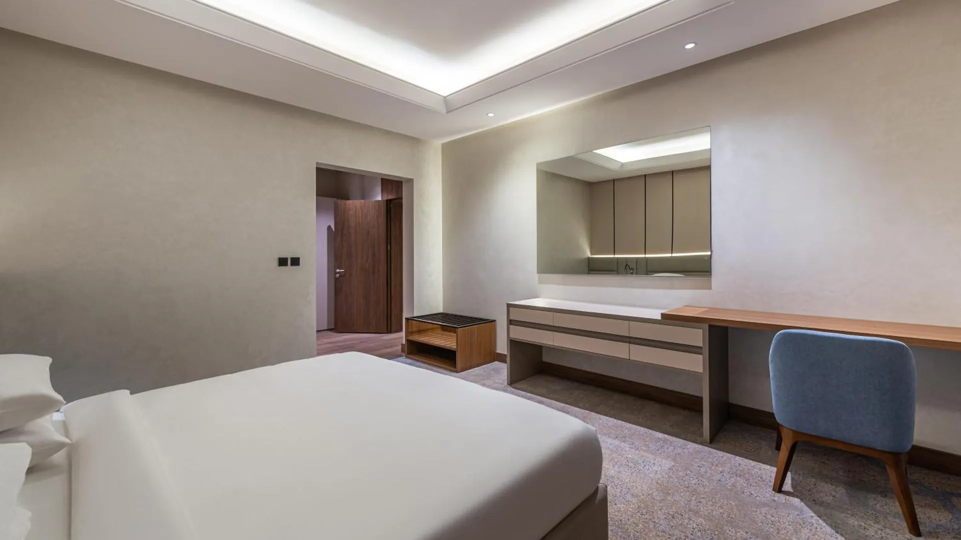 Voyage Hotel & Suites Ριάντ