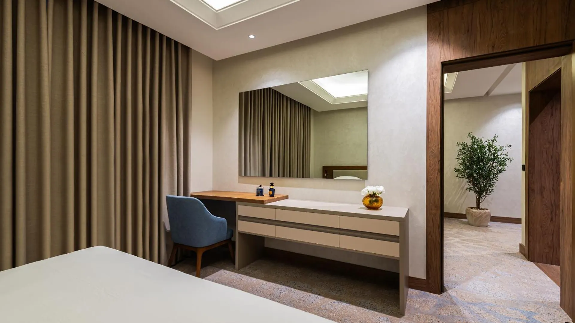 Voyage Hotel & Suites Ριάντ